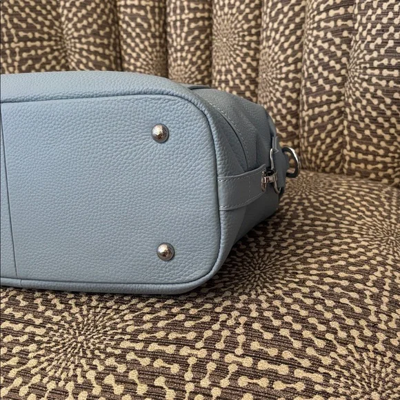 Heshe Light Blue Leather Satchel Bag with Detachable Adjustable Strap Like New - Picture 9 of 16